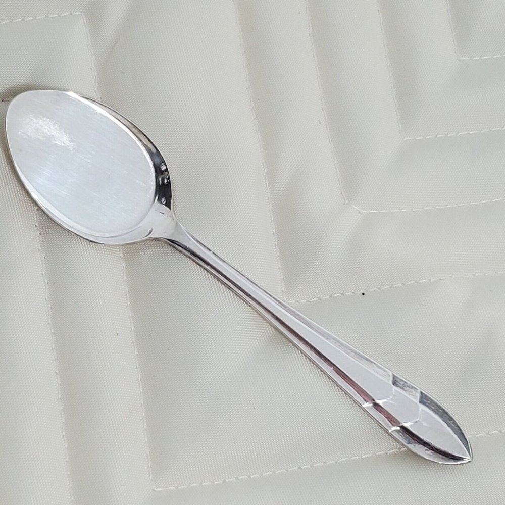 Loxley by Maurice Stables Ltd EPNS Jelly Spoon Sheffield England mid century 5"
